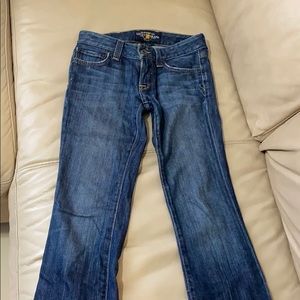 Lucky jeans